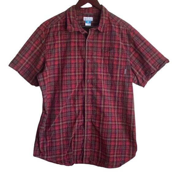 Columbia Mens Shirt L Red Plaid Cotton Button Up Fishing Hiking Outdoor Preppy - Picture 1 of 9